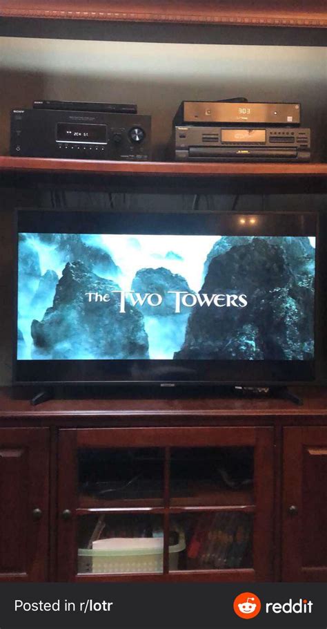 Watched the Two Towers for the first time, Battle of Helm’s Deep was ...