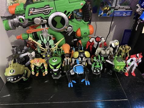 A Complete List Of Aliens In Ben 10 From The Original Series To The Most Recent Omniverse Evolutions
