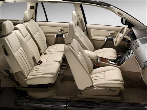 2011 Volvo XC90: 23 Interior Photos | U.S. News