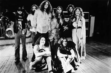 How did Cassie Gaines of the southern rock band Lynyrd Skynyrd die ...