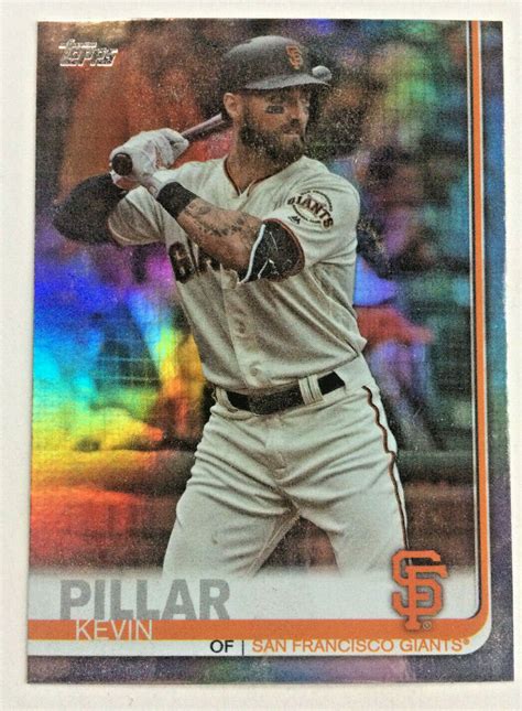 2019 Topps Update Rainbow Foil Baseball Cards