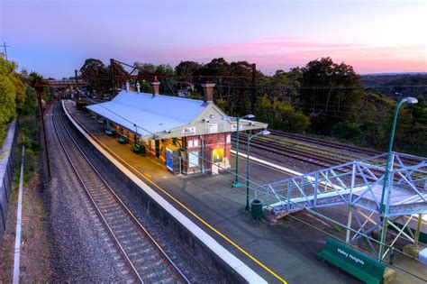 Valley Heights train station in the Blue mountains west of Sydney ...