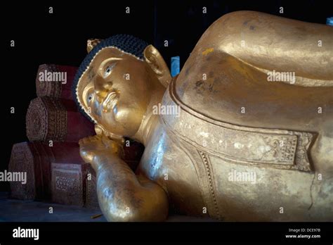 Laying Buddha Hi Res Stock Photography And Images Alamy