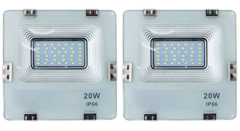 Reflector Led 20w Luz Blanca Fria Ip66 2 Reflectores Remate Cuotas