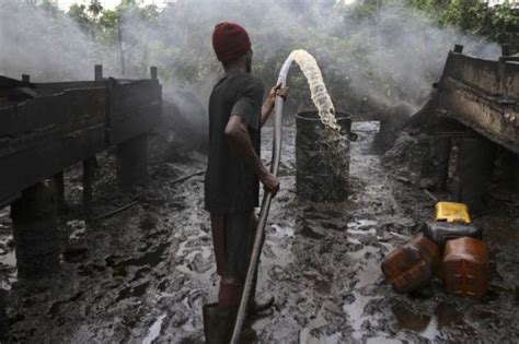 Illegal Oil Theft In Nigeria 23 Pics