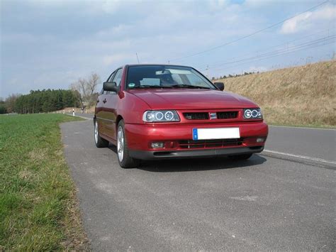 TopWorldAuto Photos Of Seat Ibiza GLX 16 EFi Photo Galleries