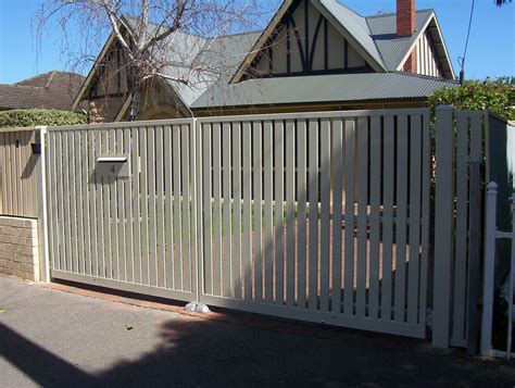 Picket Fence Adelaide Balustrades Adelaide Colorbond Fencing