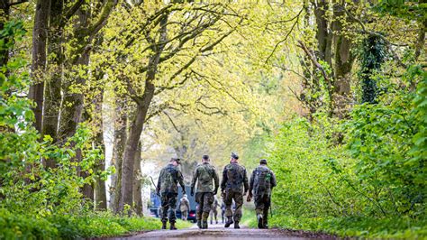 Bremervörde 800 Einsatzkräfte suchen am Sonntag nach vermisstem