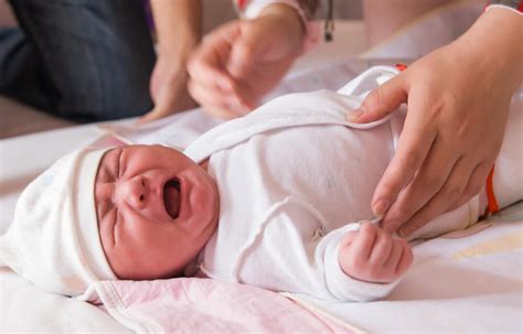 Otita La Bebelusi Simptome Cauze Si Metode De Tratament