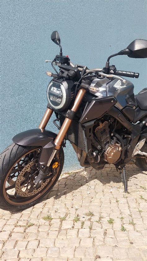 Honda cb650r 2023 35kw livrete full power Faro Sé E São Pedro