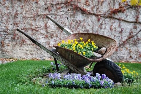 Old Fashioned Reproduction Wooden Wheelbarrows Garden Antique Planter Wheelbarrow Garden