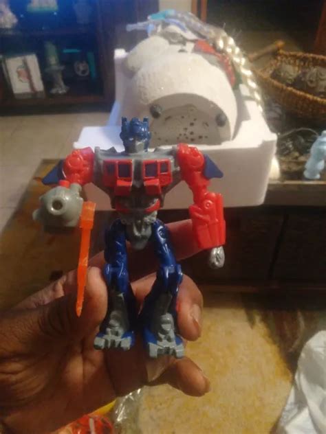 HASBRO TRANSFORMERS OPTIMUS Prime McDonalds Happy Meal 4 25 Toy Figure