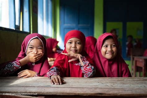 Unicef Indonesia On Twitter Guncangan Ekonomi Sosial Dan Politik Di