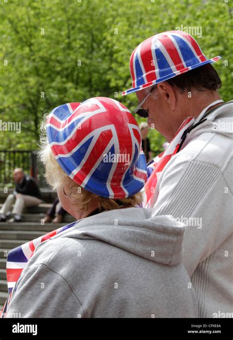 Couple Wearing Union Jack Hats At Queens Diamond Jubilee 2012 Stock