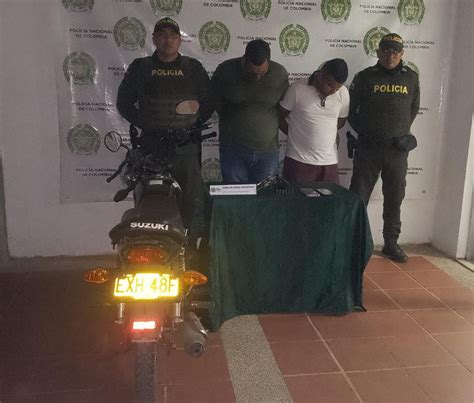 Dos presuntos fleteros fueron capturados por la policía después de