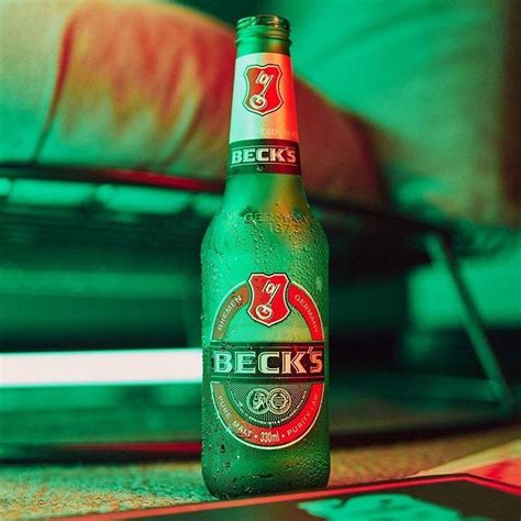 Cerveja Becks Puro Malte 330ml Long Neck