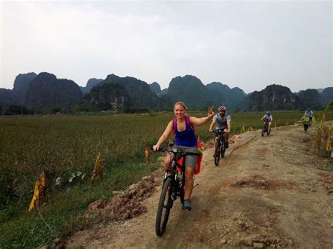 Ninh Binh Hoa Lu Tam Coc Mua Caves Buffet Lunch