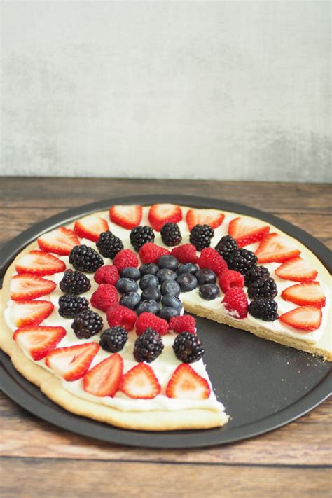 4th Of July Fruit Pizza A Food Lovers Kitchen