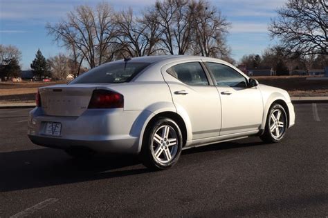 2012 Dodge Avenger SXT | Victory Motors of Colorado