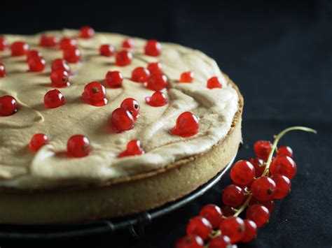 Tarte aux groseilles meringuée Nathalie Bakes