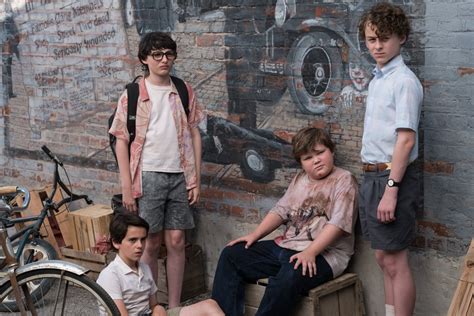 Download Wyatt Oleff Jeremy Ray Taylor Finn Wolfhard Jack Dylan Grazer Movie It 2017 4k Ultra