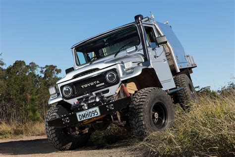 Custom Toyota Land Cruiser HJ47 Review