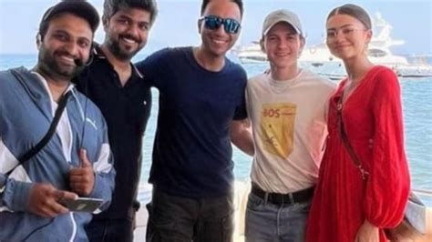 zendaya wears red dress   poses  tom holland  luxury yacht