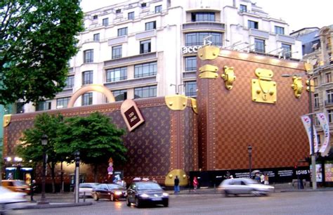 LOUIS VUITTON in Paris – Annette's Designs