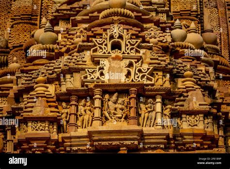 Khajuraho Temple Sculptures Hi Res Stock Photography And Images Alamy