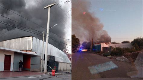 Un Gran Incendio Consumi En Su Totalildad Un Taller De Autos Diario