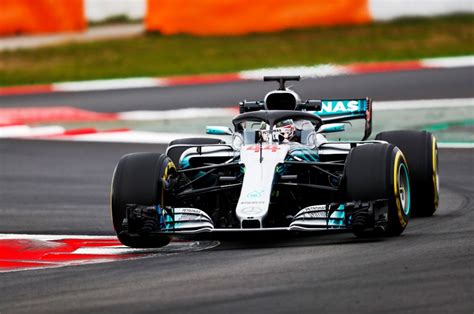 2018 F1 Hamilton Sets Pace On Final Day Of First Pre Testing Autocar