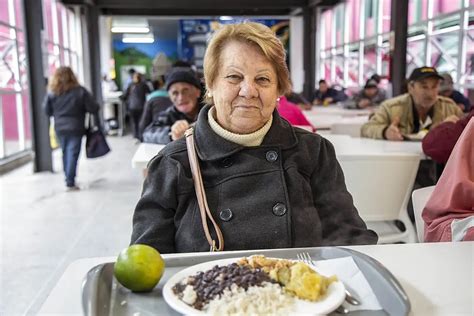 Restaurantes Populares De Curitiba Servem Refei Es Por Dia A R