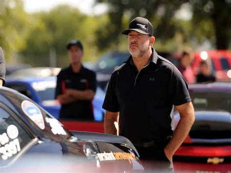 Watch Tony Stewart Snubs Nascar As He Names His Favorite Race Car And