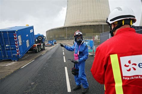 Diaporama La Force D Action Rapide Au Secours De La Centrale Nucl Aire