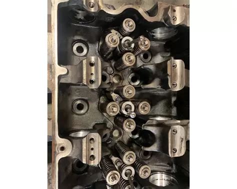 Cummins Isx Cylinder Head In Abbotsford British Columbia