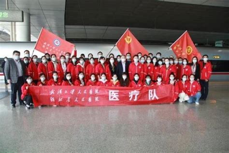 武汉大学人民医院援沪医疗队：这是一次感恩之旅，为拉近患者距离专门学习上海方言方舱疫情工作