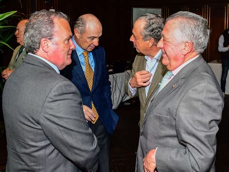 La Real Uni N De Criadores De Toros De Lidia Presenta Su Nueva Imagen