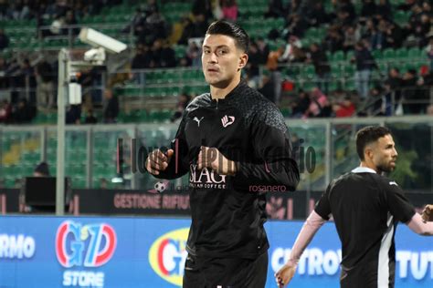 Gazzetta Dello Sport Palermo In Difesa Marconi E Nedelcearu Pronti