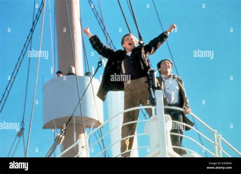 Titanic 1997 movie film hi-res stock photography and images - Alamy