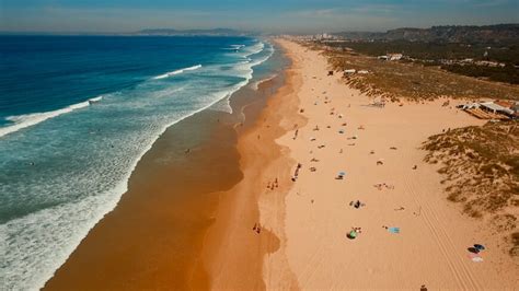 Costa da Caparica 10 praias para aproveitares o verão ao máximo