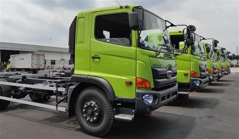 Hino Ubah 3 Nama Truk Di Indonesia Hino Cemaco