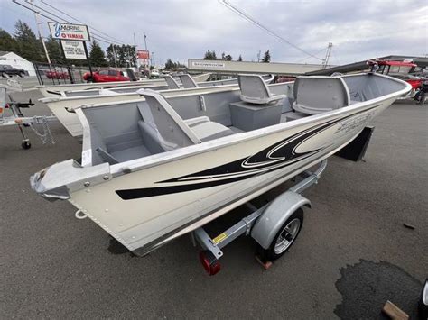 New Smoker Craft Alaskan Tl Dlx Coos Bay Boat Trader