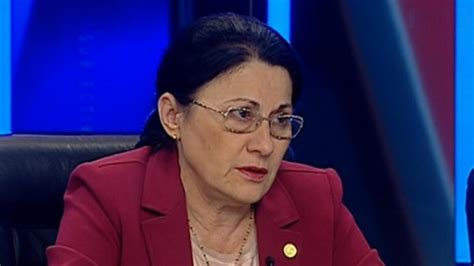 Ecaterina Andronescu Despre Nv Toarea Care A Cerut Bani Nu Are Ce