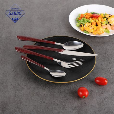 Stylish and Contemporary Stainless Steel Flatware Set for Sale