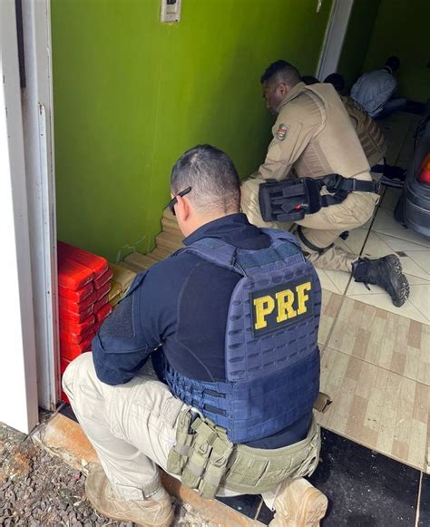 Prf E Pm Prendem Quadrilha Quilos De Maconha No Oeste