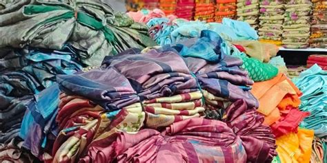 Demand For Textiles In Surat Is Down And Working Hours Have Been