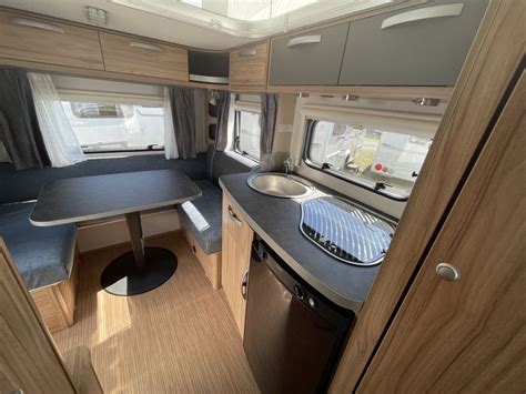 Caravane HYMER ERIBA HYMERCAR Feeling 470 Elegance Paket 1500 KG