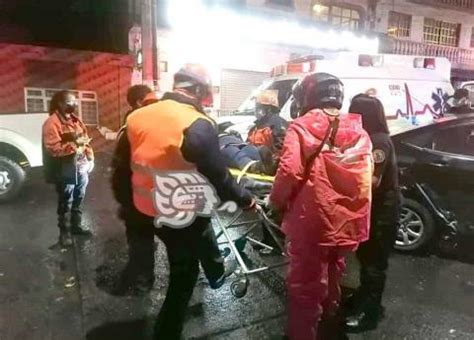 Accidente Automovil Stico Deja Dos Mujeres Heridas En Xalapa