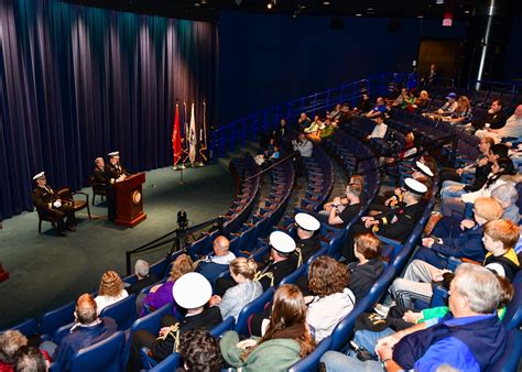 DVIDS - Images - Veterans Day Wreath Laying Ceremony [Image 2 of 4]