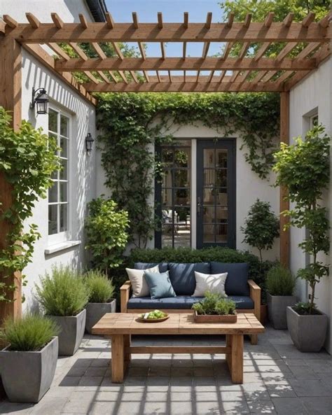 Perfect Small Patio Gardens In Small Patio Garden Courtyard